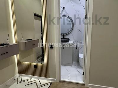 2-бөлмелі пәтер · 70 м² · 7/12 қабат, 17-ш/а. 114, бағасы: 29 млн ₸ в Актау, 17-й мкр
