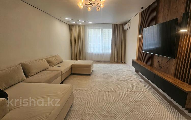 2-комнатная квартира · 75 м² · 5/12 этаж, Торекулова 93 за 500 000 ₸ в Алматы, Алмалинский р-н — фото 2