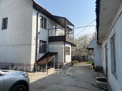 Отдельный дом · 5 комнат · 200 м² · 10 сот., мкр Шанырак-1, Жас казах 40 — Жас казах за 79 млн ₸ в Алматы, Алатауский р-н