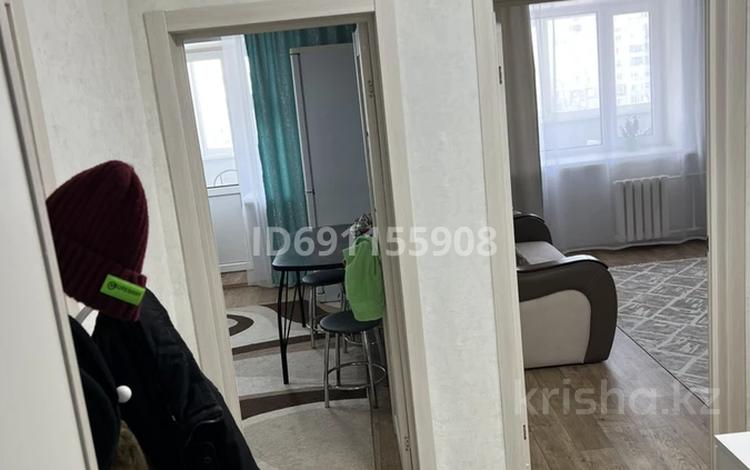 1-комнатная квартира, 50 м², 5/5 этаж, Ш.Валиханова 27А за 17 млн 〒 в Петропавловске — фото 2