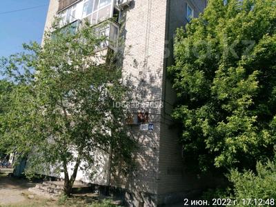 4-бөлмелі пәтер, 60 м², 3/5 қабат, М.Ауезова 44, бағасы: 13.5 млн 〒 в Аксу