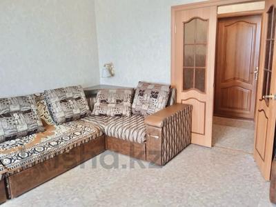 2-комнатная квартира · 54 м² · 10/10 этаж, мкр Юго-Восток, мкр Степной 4 11 за 18.5 млн ₸ в Караганде, Казыбек би р-н