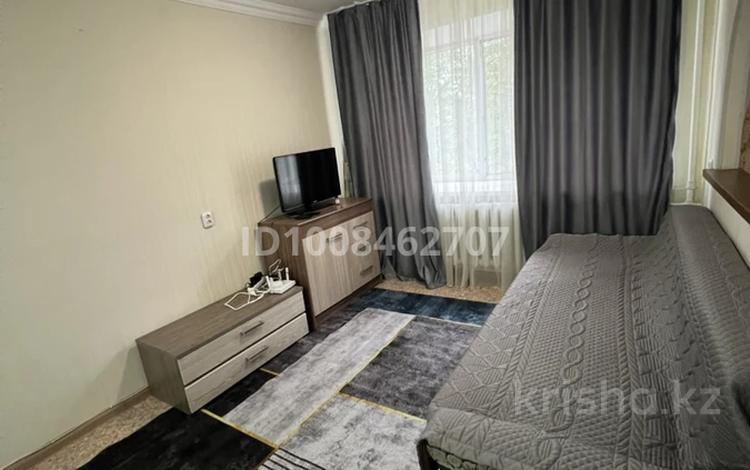 1-комнатная квартира · 36 м² · 4/5 этаж, мкр Новый Город, Мкр Новый Город Гоголя 39 за 2 000 ₸ в Караганде, Казыбек би р-н — фото 2