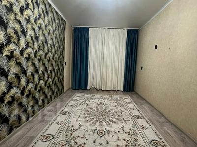 3-комнатная квартира · 49 м² · 4/10 этаж, мкр 11 за 14 млн ₸ в Актобе