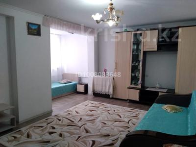 3 комнаты · 400 м² · 1/1 этаж, Тункуруш 7 за 35 000 ₸ в Таразе