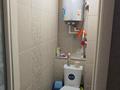 2-бөлмелі пәтер · 44 м² · 1/5 қабат, 15-шағынаудан, бағасы: 10 млн ₸ в Караганде, Алихана Бокейханова р-н — фото 3