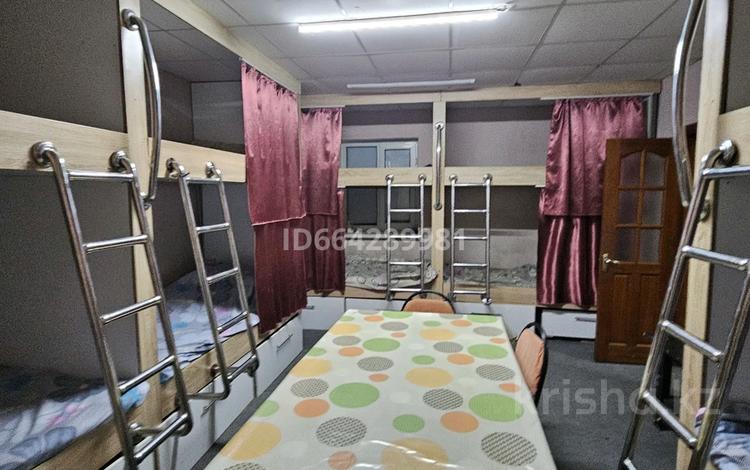 10 комнат · 430 м² · 2 этаж, Кармысова 82/2 — Курмангазы за 70 000 ₸ в Алматы, Медеуский р-н — фото 29