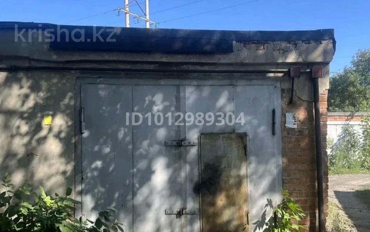 Гараж · 18 м² · Нептун -Авто, бағасы: 1.8 млн ₸ в Усть-Каменогорске — фото 2