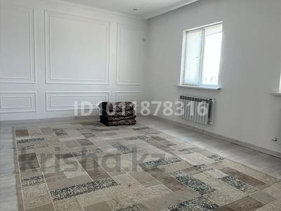 Жеке үй · 4 бөлме · 150 м² · 8 сот., пгт Балыкши, 3 39 — Үй қызылбалықта, бағасы: 18 млн 〒 в Атырау