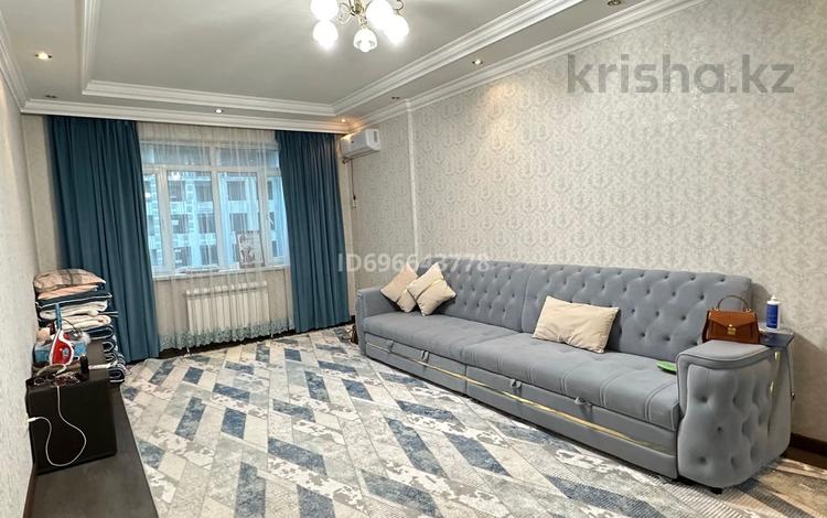 1-комнатная квартира, 60 м², 13/16 этаж помесячно, Абая