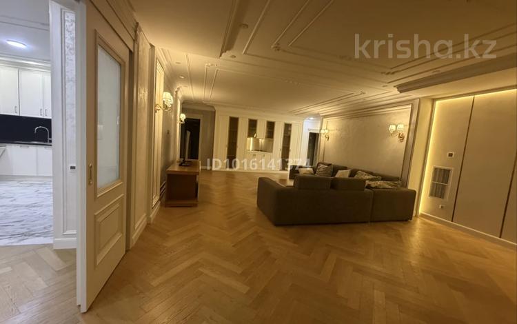 4-комнатная квартира · 205 м² · 4/6 этаж, мкр Самал-2 67 — Проспект Назарбаева угол. ул. Снегина за 1.5 млн ₸ в Алматы, Медеуский р-н — фото 2