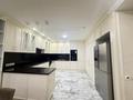 4-комнатная квартира · 205 м² · 4/6 этаж, мкр Самал-2 67 — Проспект Назарбаева угол. ул. Снегина за 1.5 млн ₸ в Алматы, Медеуский р-н — фото 4
