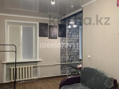1-комнатная квартира · 37 м² · 2/2 этаж, Бажова 40 за 3 000 ₸ в Усть-Каменогорске, Ульбинский