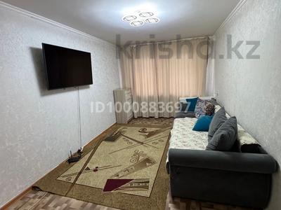 2-комнатная квартира · 44 м² · 1/5 этаж, Майкудук, Мкр Восток-1 14 за 12.8 млн ₸ в Караганде, Алихана Бокейханова р-н