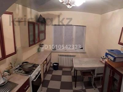 Часть дома · 3 комнаты · 100 м² · 9 сот., мкр Байтак-2, Сабыр Ниязбеков 60 — По пересадкой за 16 млн ₸ в Атырау