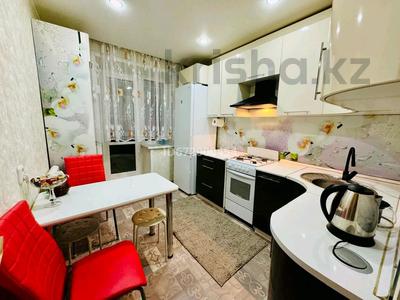 3-комнатная квартира · 76 м² · 8/10 этаж, Пр. Абая 62 — Пересечение улиц Абая и Хакимжановой за 250 000 ₸ в Костанае