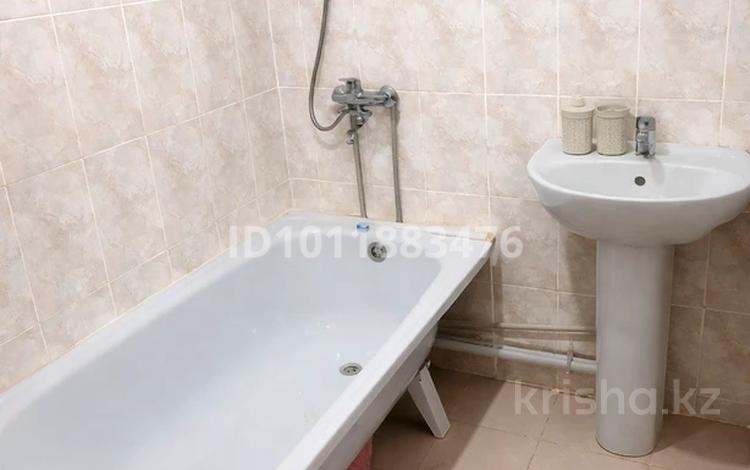 1-бөлмелі пәтер · 46 м² · 8/9 қабат, Нурсая — СТГ, бағасы: 13 млн ₸ в Атырау, мкр Авангард-2 — фото 2