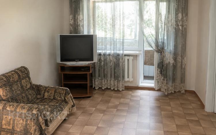 3-бөлмелі пәтер · 49 м² · 5/5 қабат, Республики, бағасы: 15 млн ₸ в Караганде, Казыбек би р-н — фото 2