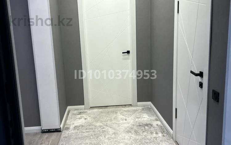 2-комнатная квартира · 74 м² · 8/8 этаж, мкр Ожет 68к5 за 45 млн ₸ в Алматы, Алатауский р-н — фото 2
