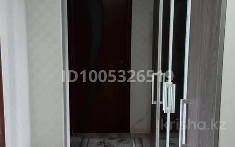 2-комнатная квартира · 54.1 м² · 1/5 этаж, мкр Жана Орда 11 — Жана орда 11, 1 этаж за 21 млн ₸ в Уральске — фото 2
