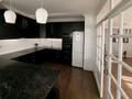 3-комнатная квартира · 141.6 м² · 11/18 этаж, Назарбаева 223 за 750 000 ₸ в Алматы, Медеуский р-н — фото 7