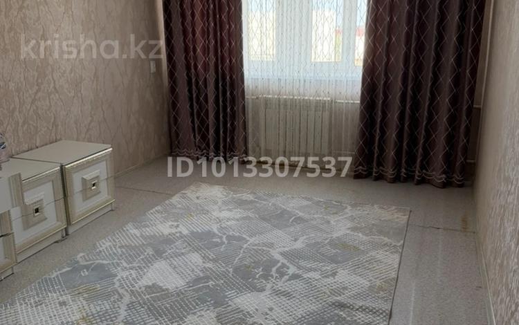 3-комнатная квартира · 60 м² · 4/4 этаж, 2мкр 29 за 200 000 ₸ в Жанаозен — фото 2