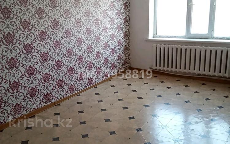 2-комнатная квартира, 54 м², 3/5 этаж, Мкр.&quot;Молодёжный&quot; 49 &quot;Б&quot; за 6.5 млн 〒 в Кандыагаш — фото 2