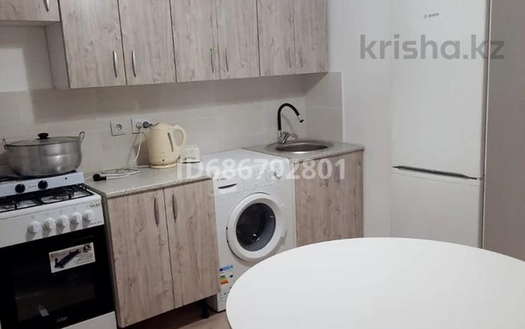 2-бөлмелі пәтер · 56 м² · 4/5 қабат, Алтын- орда 6/50 21 блок — Алтын орда, бағасы: 250 000 ₸ в Алматы, Наурызбайский р-н — фото 3