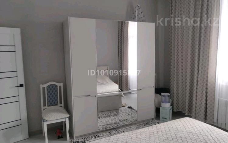 2-комнатная квартира · 72 м² · 6/8 этаж, Байтурсынова 67 — А-62 за 37.5 млн ₸ в Астане, Алматы р-н — фото 2
