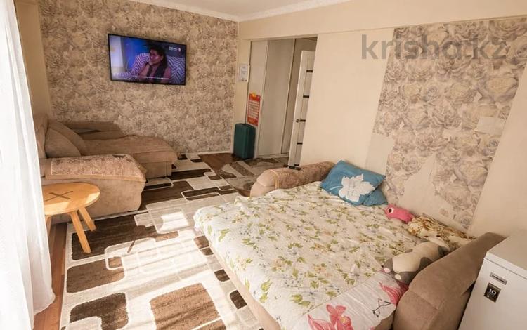 3-комнатная квартира · 74.6 м² · 1/6 этаж, Кабанбай Батыра 15 за 28 млн ₸ в Усть-Каменогорске — фото 2