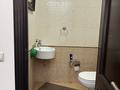 4-бөлмелі пәтер · 200 м² · 2/4 қабат, Самал-2 ш/а., Керей-Жәнібек хандар 29, бағасы: 170 млн ₸ в Алматы, Медеуский р-н — фото 4