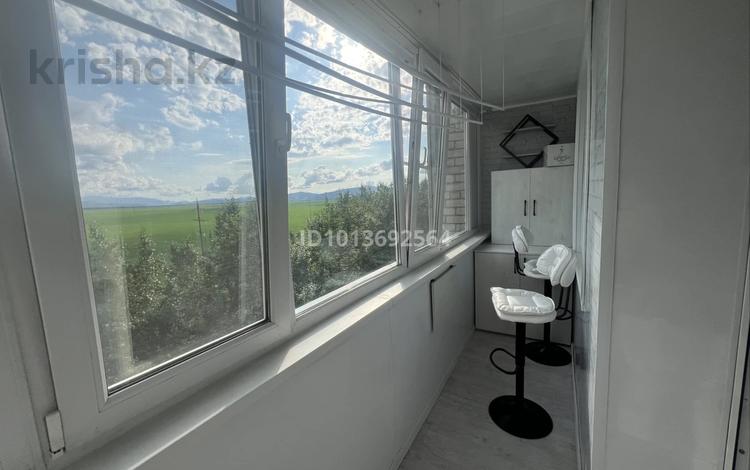 2-комнатная квартира · 54 м² · 8/9 этаж, 5 микрорайон 6 за 24 млн ₸ в Риддере — фото 2