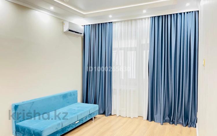 1-комнатная квартира · 44 м² · 7/7 этаж, 19-й мкр 21 за 200 000 ₸ в Актау — фото 2