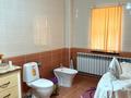 Отдельный дом · 6 комнат · 300 м² · 10 сот., Пер Дулатова 3А за 100 млн 〒 в Таразе — фото 32