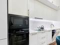 2-комнатная квартира · 80 м² · 6/8 этаж, Арайлы 12 за 530 000 ₸ в Алматы, Бостандыкский р-н — фото 11