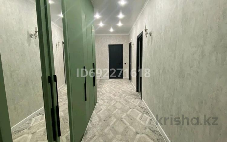 3-комнатная квартира · 95.75 м² · 4/6 этаж, 38-й мкр, 38 мкрн 1 за 35 млн ₸ в Актау — фото 2