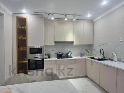 4-комнатная квартира · 125 м² · 2/5 этаж, мкр. Алтын орда за 47 млн ₸ в Актобе