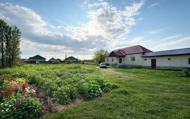 Отдельный дом · 2 комнаты · 68.5 м² · 50 сот., Муратбаева 19 — Село Уялыжар (Буржар) за 40 млн ₸ в Бадаме — фото 2
