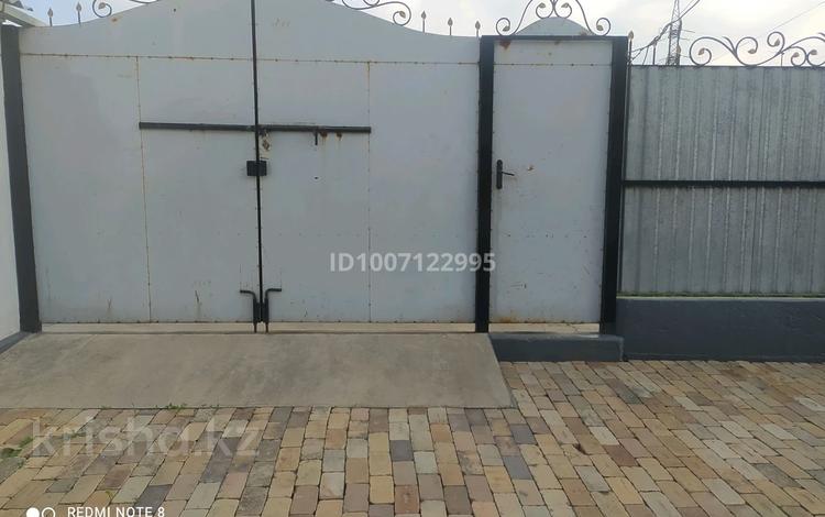 Отдельный дом · 5 комнат · 90 м² · 8 сот., проспект Толе би 283 — Возле нового Обл. ГАЙ за 30 млн ₸ в Таразе — фото 3