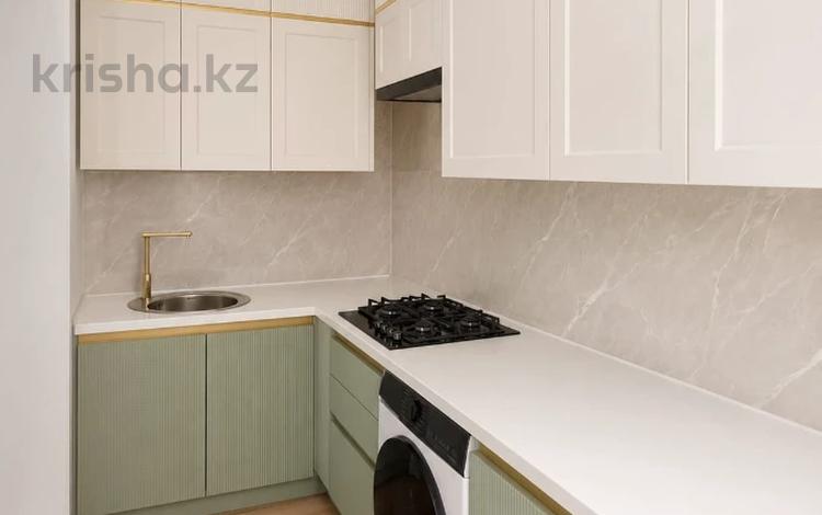 2-бөлмелі пәтер · 57 м² · 4/5 қабат, 14-й мкр 38, бағасы: 15 млн ₸ в Актау — фото 2
