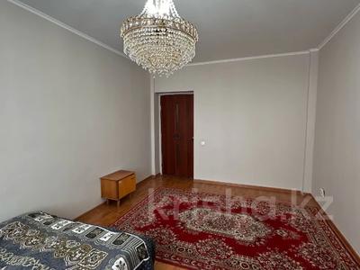 2-комнатная квартира, 57 м², 6/9 этаж, мкр Мамыр-4 за 37 млн 〒 в Алматы, Ауэзовский р-н