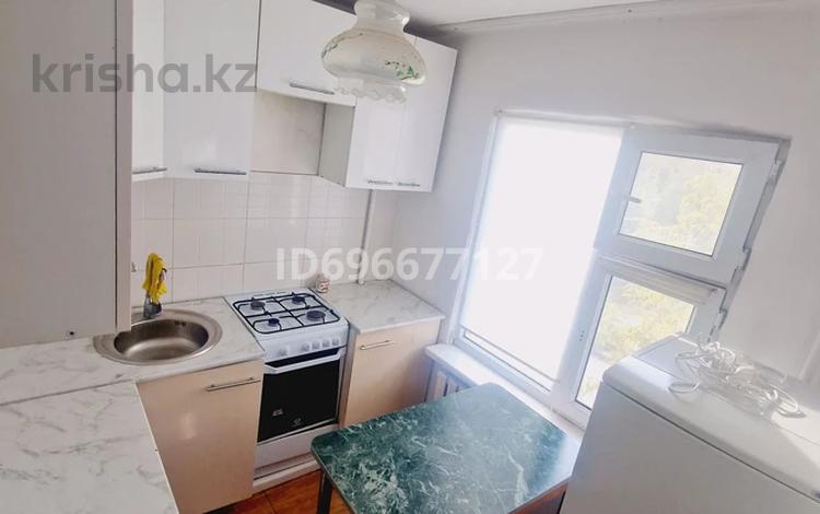 3-комнатная квартира · 70 м² · 2/5 этаж, Авангард 74 за 170 000 ₸ в Атырау, мкр Авангард-3 — фото 2