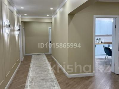 4-комнатная квартира · 130 м² · 13/17 этаж, Варламова 27а за 110 млн ₸ в Алматы, Алмалинский р-н