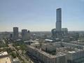 2-комнатная квартира · 101 м² · 34/36 этаж, Достык 5 за 49 млн ₸ в Астане, Есильский р-н — фото 18
