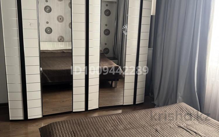 2-бөлмелі пәтер · 70 м² · 4/5 қабат, мкр Астана 15, бағасы: 25 млн ₸ в Таразе — фото 2