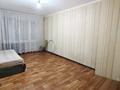 3-комнатная квартира · 65 м² · 1/5 этаж, мкр №5 21а — Абая Утеген батыра за 350 000 ₸ в Алматы, Ауэзовский р-н — фото 2