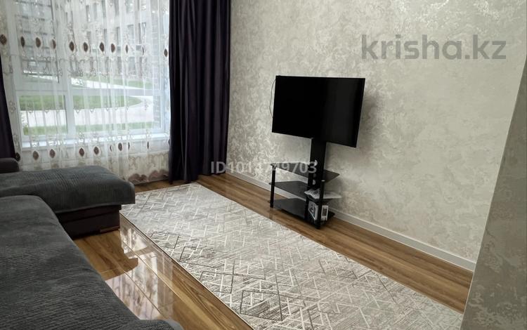 1-комнатная квартира · 38 м² · 2/9 этаж, Сыганак 12 за 250 000 ₸ в Астане, Нура р-н — фото 2