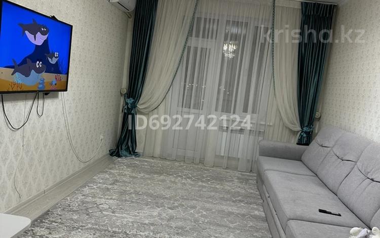 3-комнатная квартира, 86 м², 5/9 этаж, Сатпаева 30В за 36 млн 〒 в Таразе — фото 2