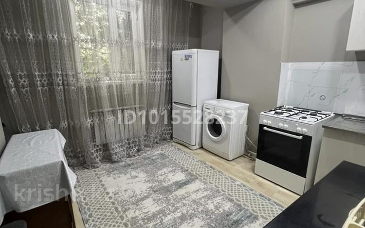 1-бөлмелі пәтер · 35 м² · 2/5 қабат, Алмагүл ш/а., Гагарина 232, бағасы: 33.5 млн ₸ в Алматы, Бостандыкский р-н — фото 2