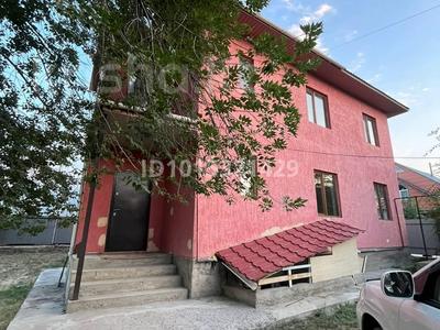 Отдельный дом · 4 комнаты · 200 м² · 10 сот., Жаркент 19 за 250 000 ₸ в 